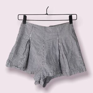 American Apparel seersucker high rise short